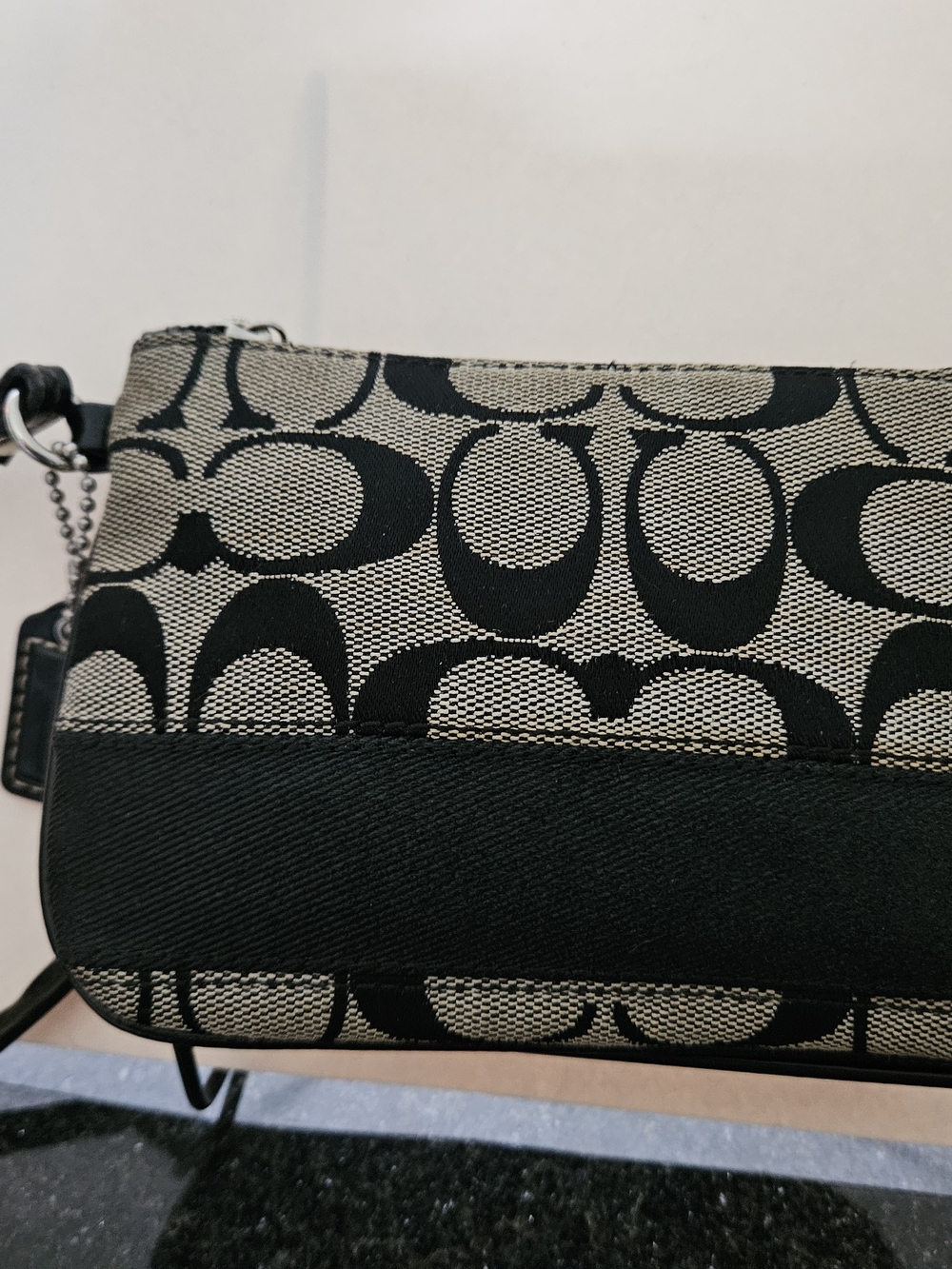 Coach Black and Cream Signature Jacquard Wristlet